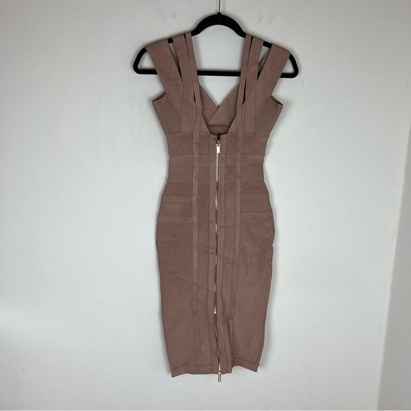 House Of CB Mimi Taupe Off Shoulder Bandage Dress XS Tan Nude - Picture 6 of 8